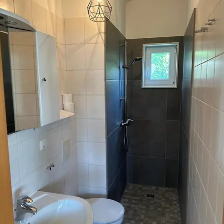 6 Campingpark Waldesruh Behrensdorf